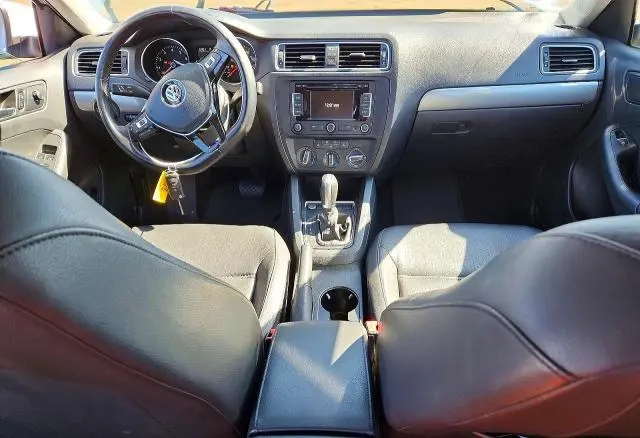 2015 VOLKSWAGEN JETTA SE  