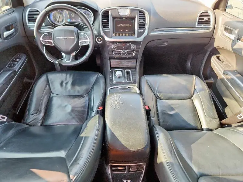 2017 CHRYSLER 300 LIMITED  