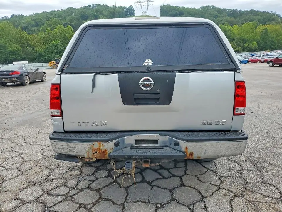2010 NISSAN TITAN XE  