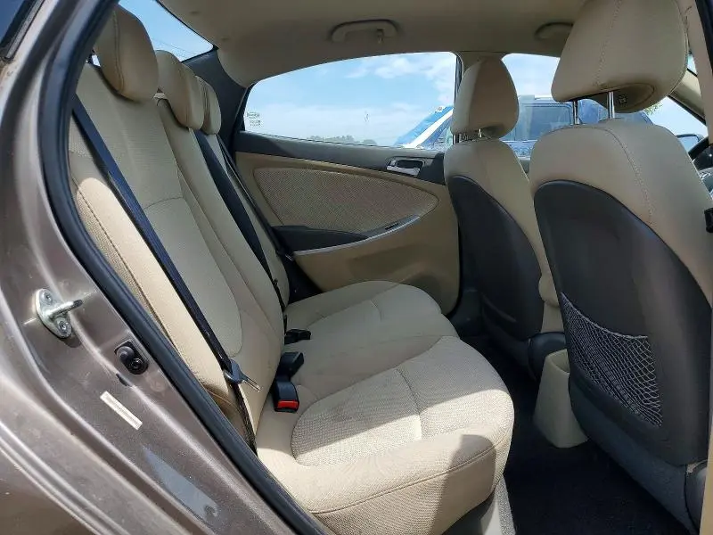 2013 HYUNDAI ACCENT GLS  