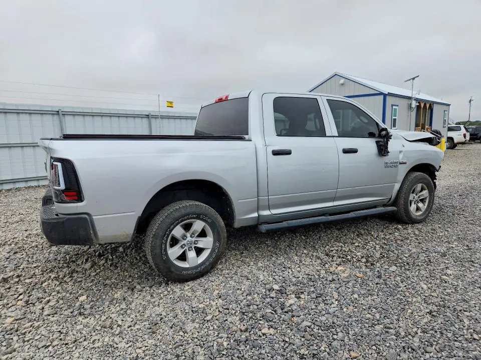 2016 RAM 1500 ST  