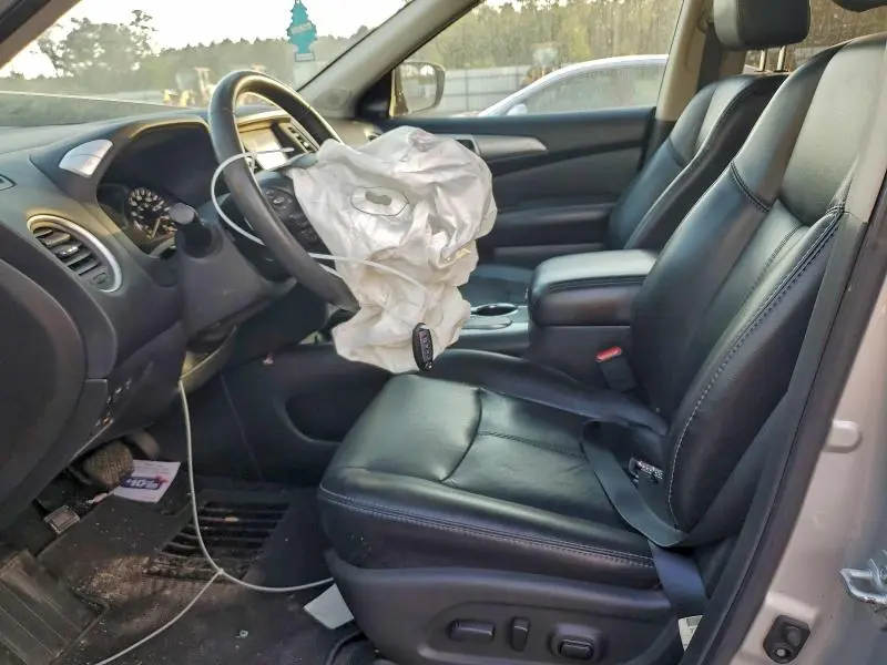 2017 NISSAN PATHFINDER S  