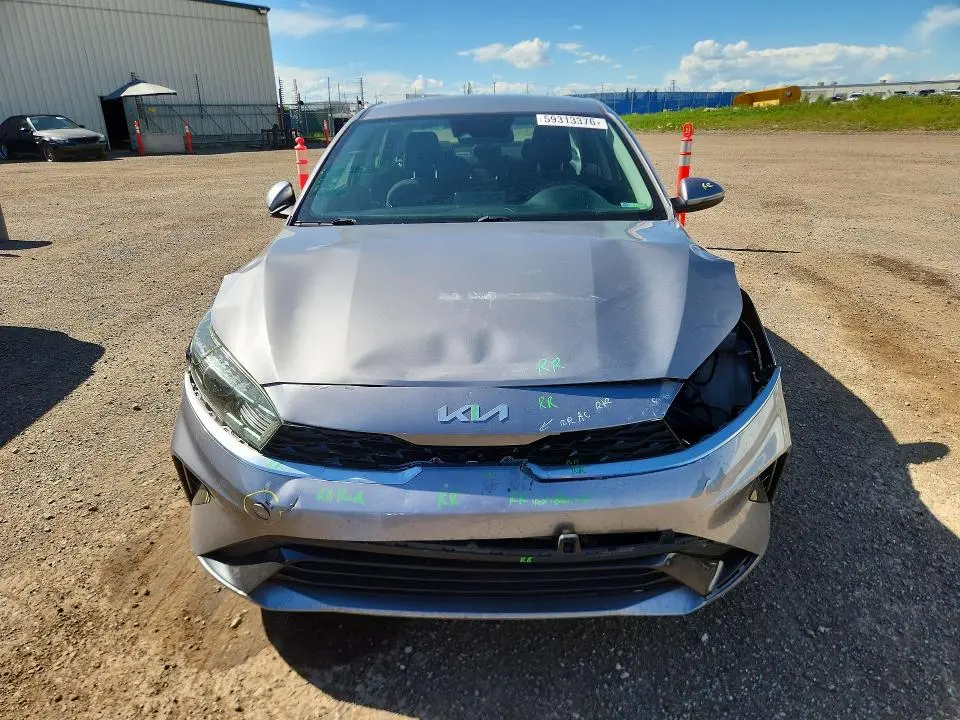 2023 KIA FORTE EX  