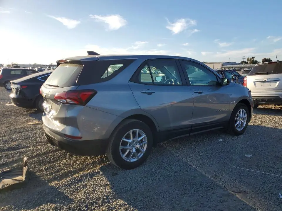 2024 CHEVROLET EQUINOX LS  
