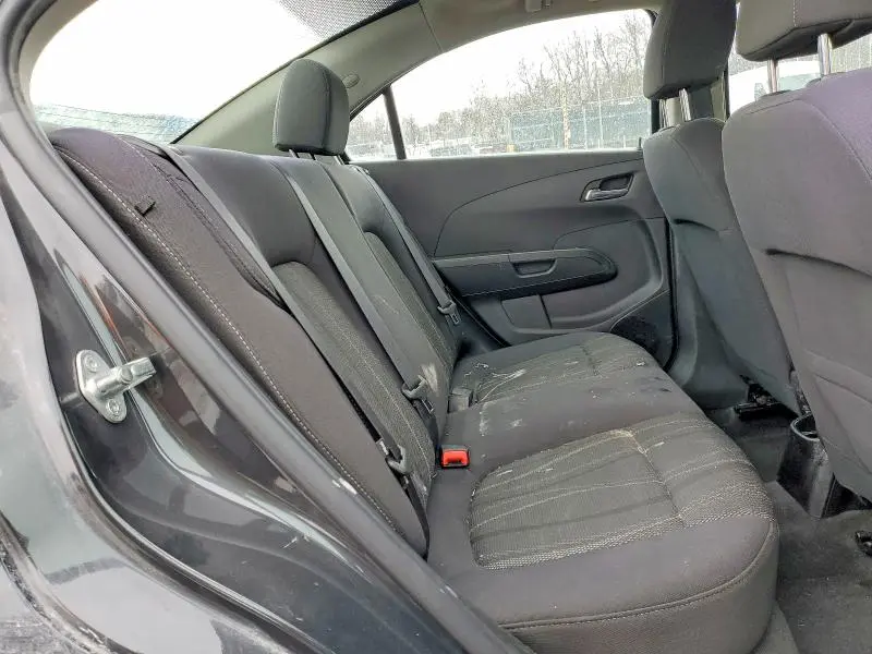2014 CHEVROLET SONIC LT  