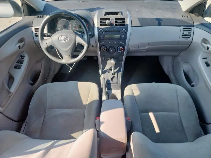 2013 TOYOTA COROLLA BASE  