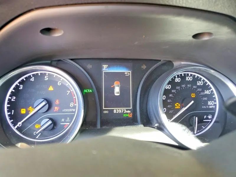 2019 TOYOTA CAMRY SE  