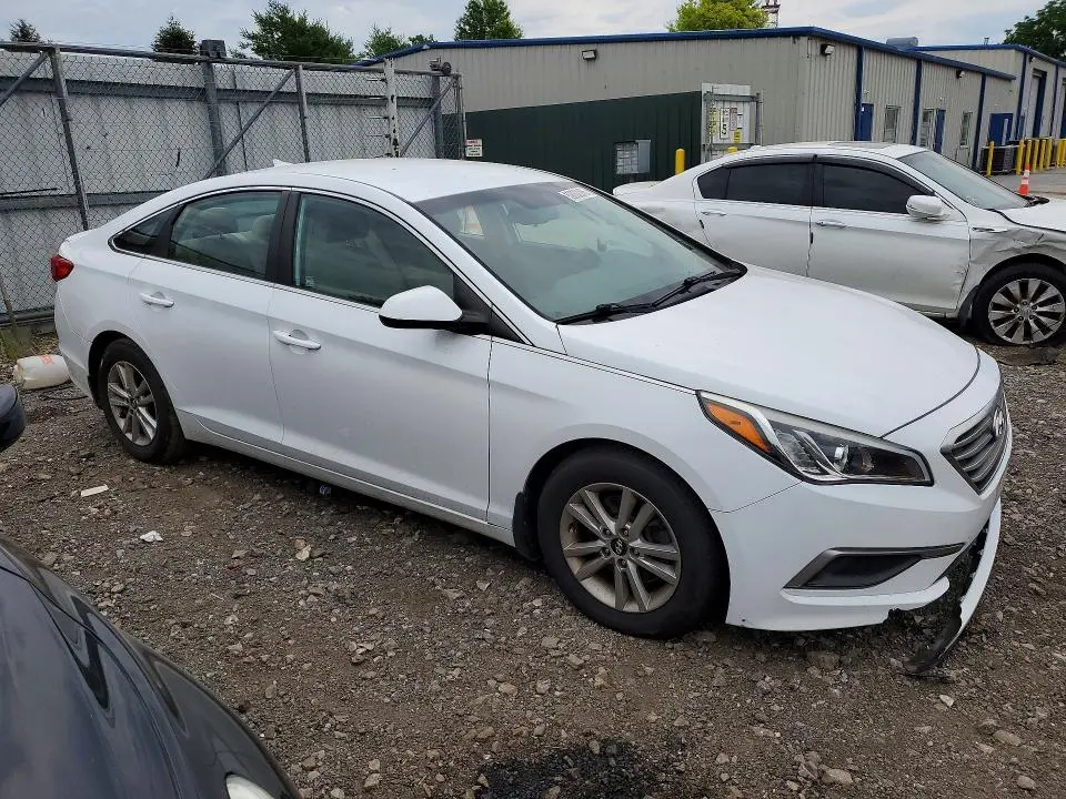2016 HYUNDAI SONATA SE  