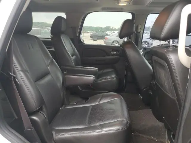 2011 CHEVROLET TAHOE K1500 LTZ  