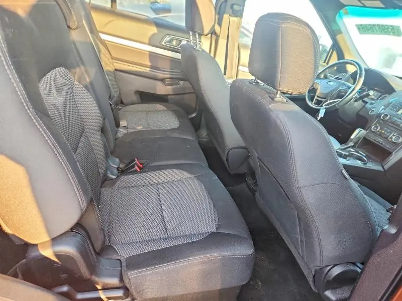 2017 FORD EXPLORER XLT  