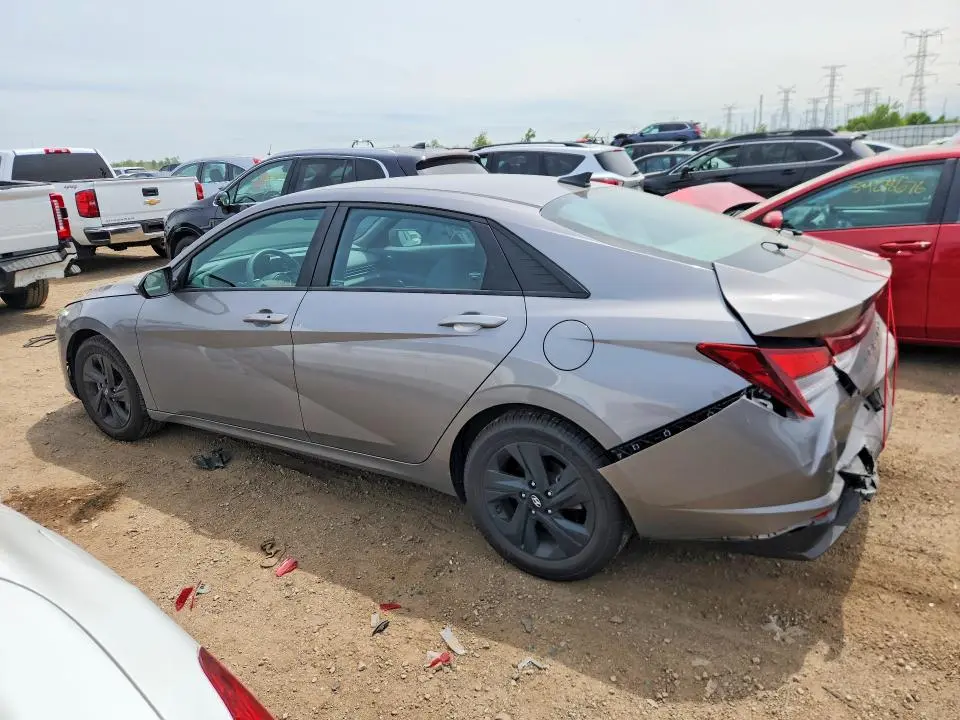 2022 HYUNDAI ELANTRA SEL  