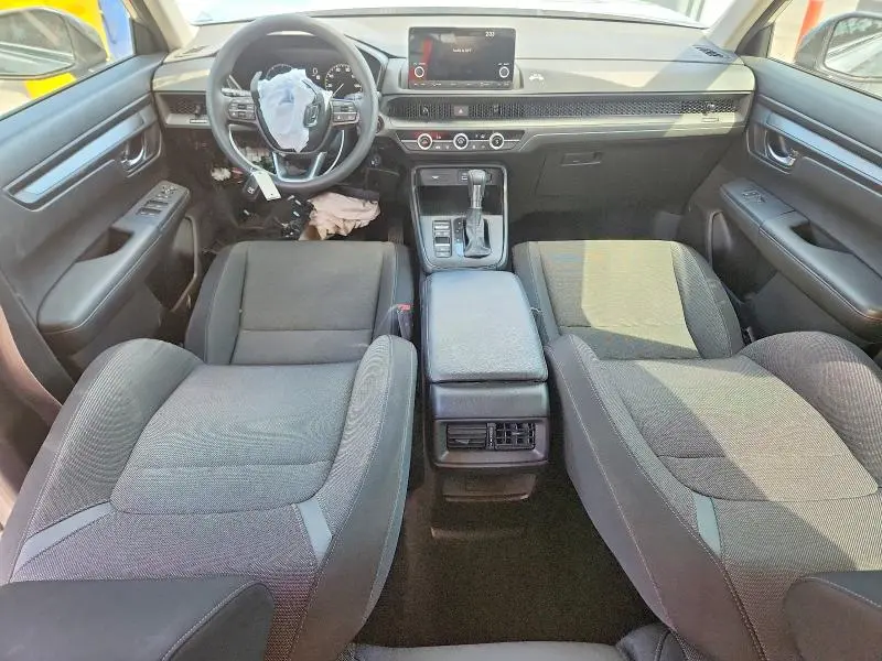 2023 HONDA CR-V LX  
