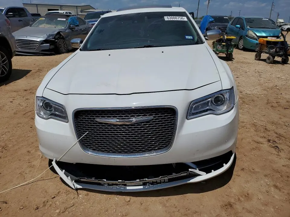 2016 CHRYSLER 300C PLATINUM  