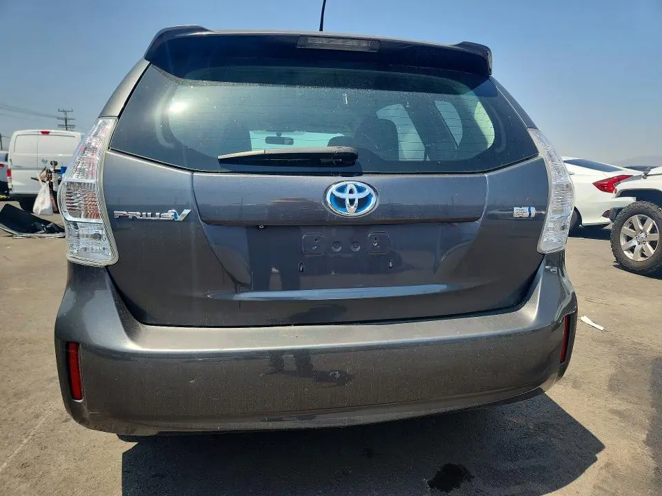 2012 TOYOTA PRIUS V THREE  