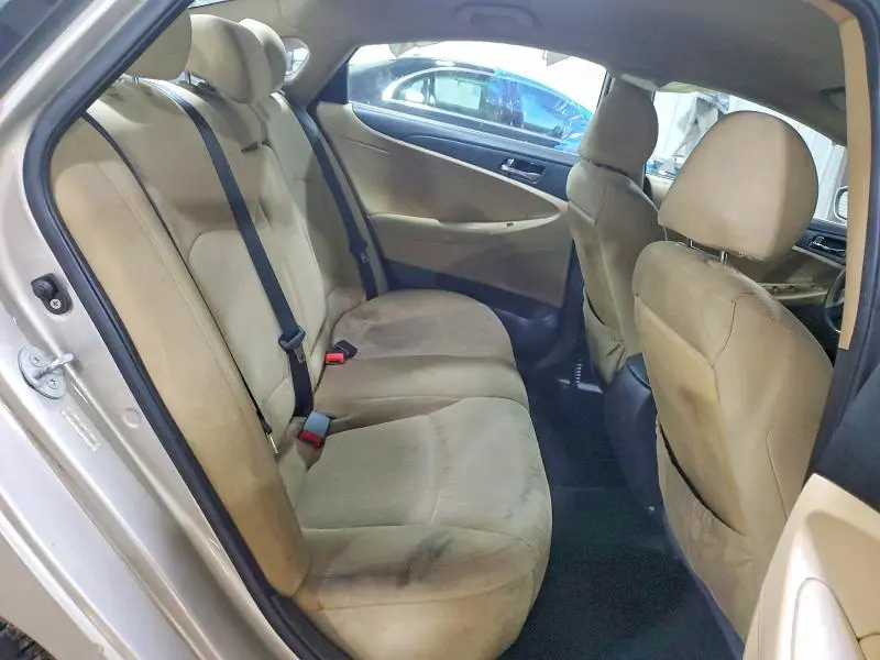 2011 HYUNDAI SONATA GLS  