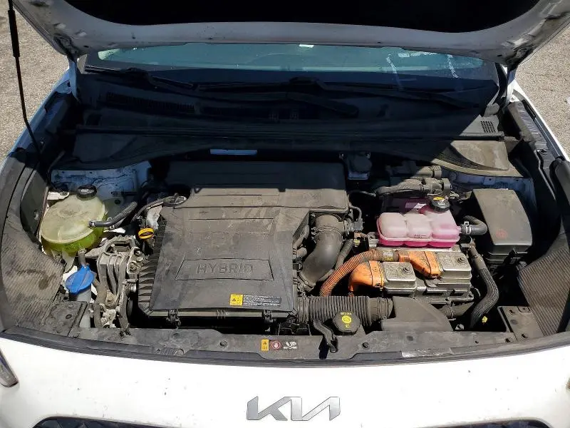 2022 KIA NIRO LXS  
