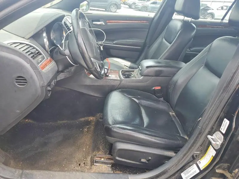 2014 CHRYSLER 300   