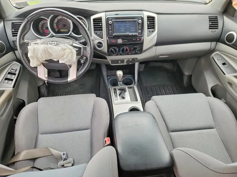 2015 TOYOTA TACOMA V6  