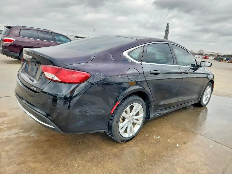 2016 CHRYSLER 200 LIMITED  