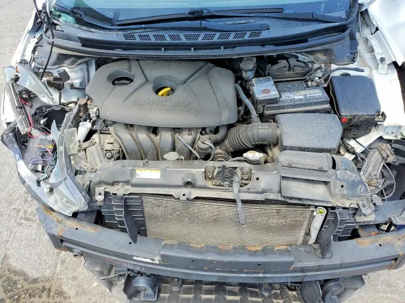 2013 HYUNDAI ELANTRA   