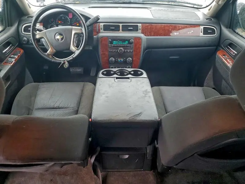 2011 CHEVROLET TAHOE C1500 LS  