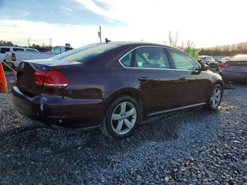 2013 VOLKSWAGEN PASSAT SE  