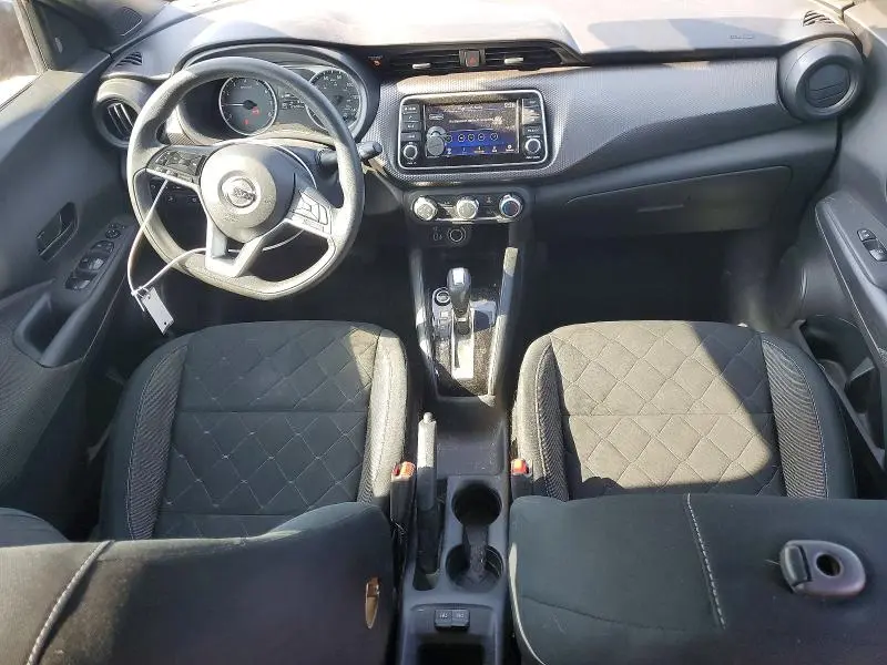 2020 NISSAN KICKS S  