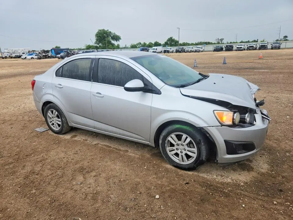 2013 CHEVROLET SONIC LT  