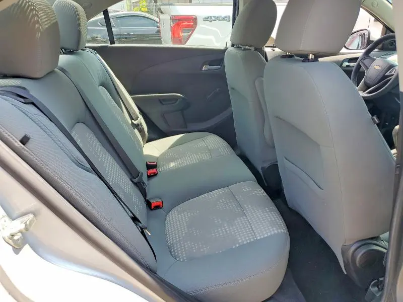 2013 CHEVROLET SONIC LS  