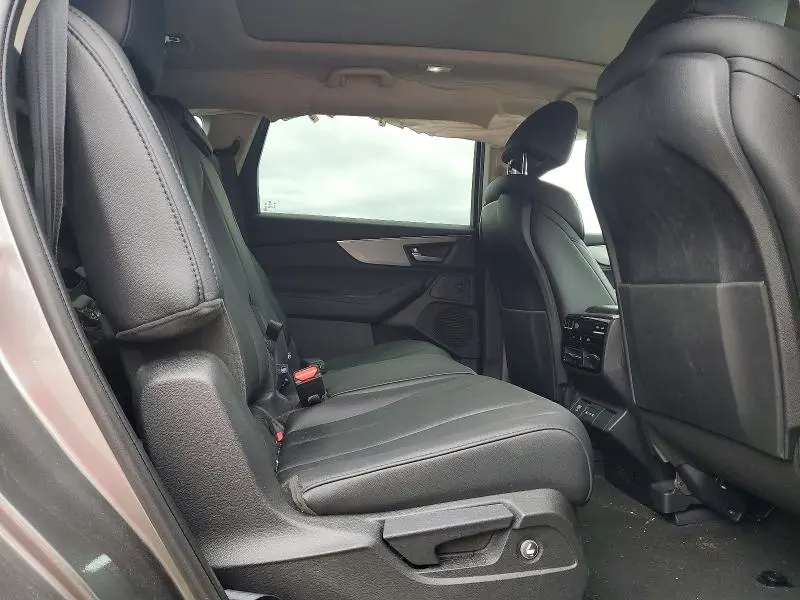 2025 ACURA MDX   