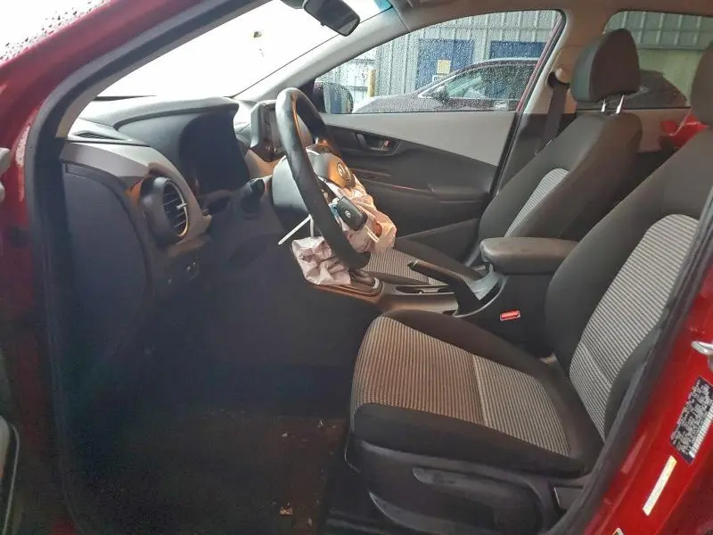 2020 HYUNDAI KONA SE  