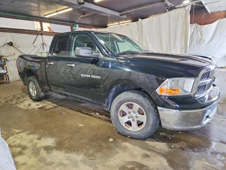 2012 DODGE RAM 1500 SLT  