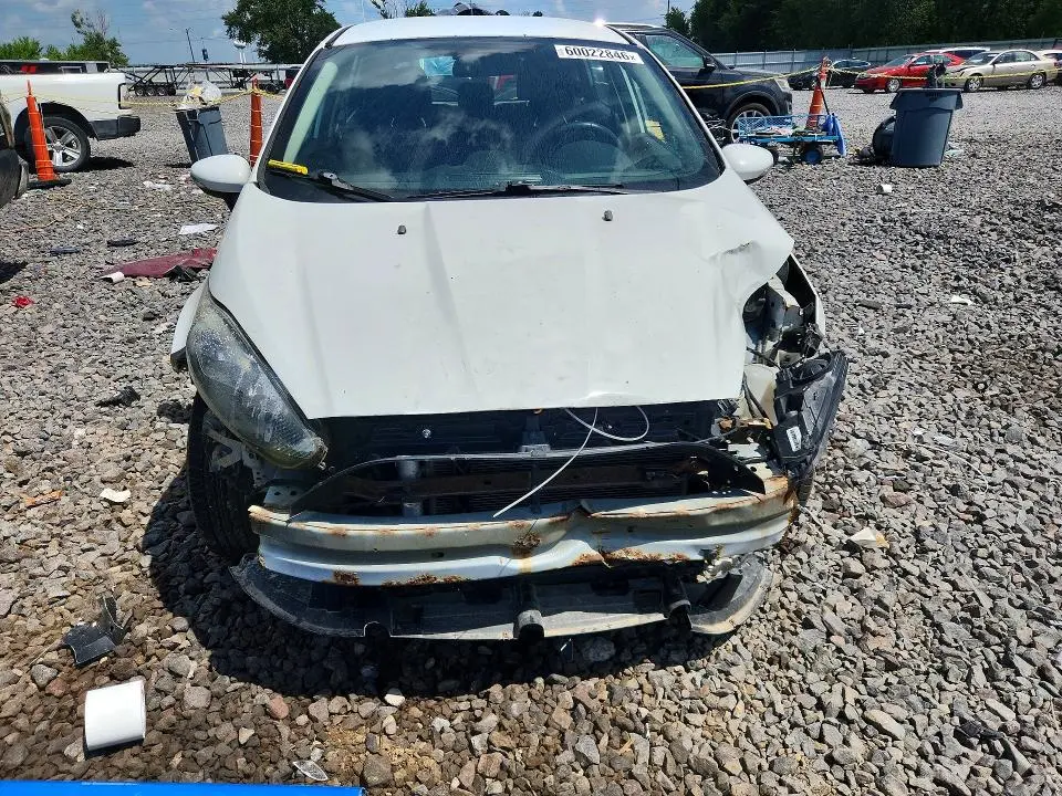 2016 FORD FIESTA SE  