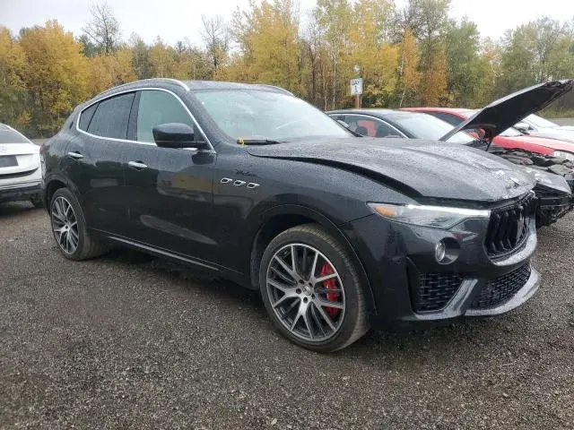 2022 MASERATI LEVANTE MODENA  