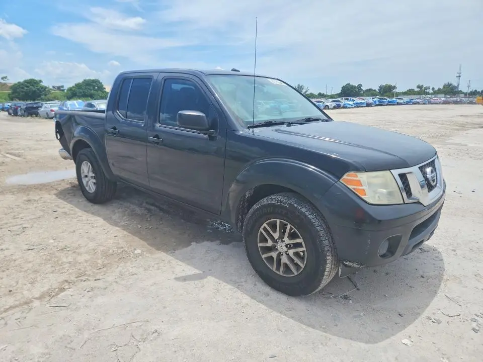 2016 NISSAN FRONTIER SV  