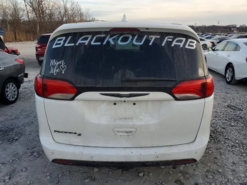 2019 CHRYSLER PACIFICA TOURING PLUS  