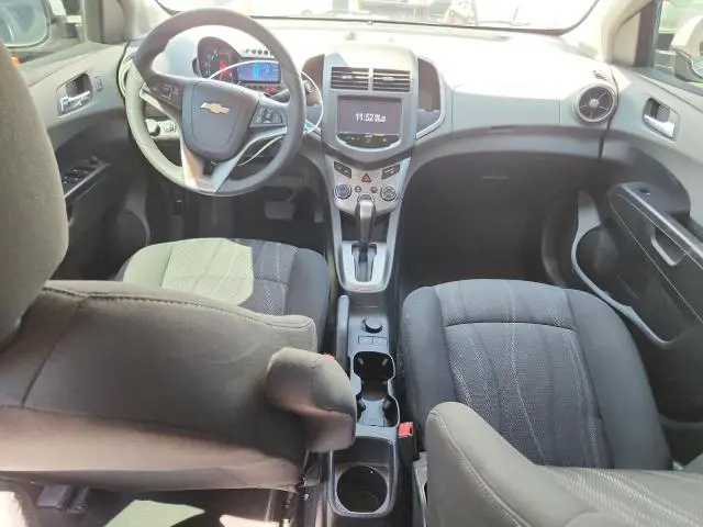 2016 CHEVROLET SONIC LT  