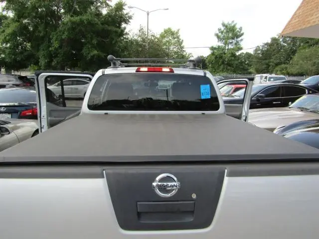 2012 NISSAN FRONTIER S  