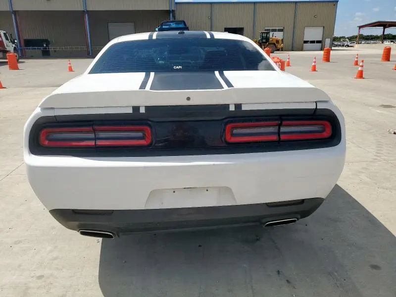 2019 DODGE CHALLENGER SXT  