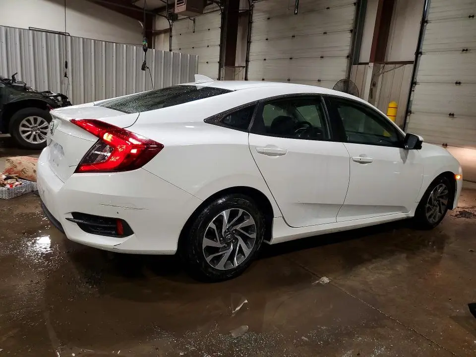 2018 HONDA CIVIC EX  
