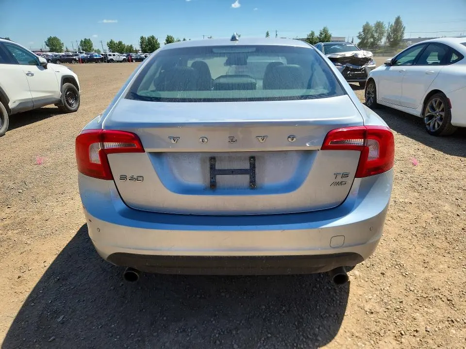 2013 VOLVO S60 T5  