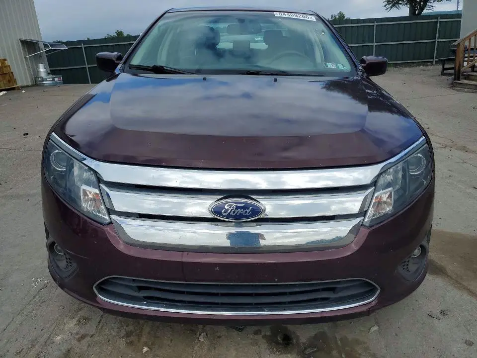 2011 FORD FUSION SE  
