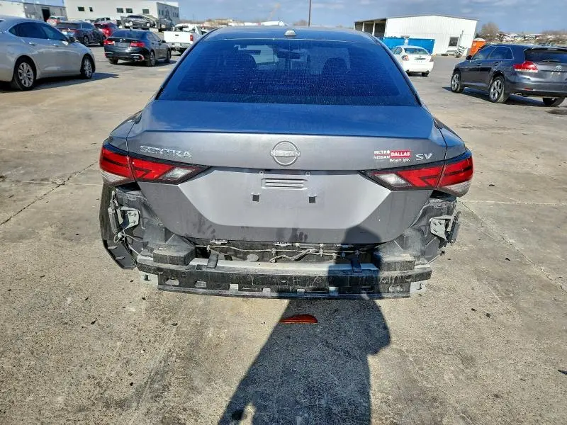 2024 NISSAN SENTRA SV  