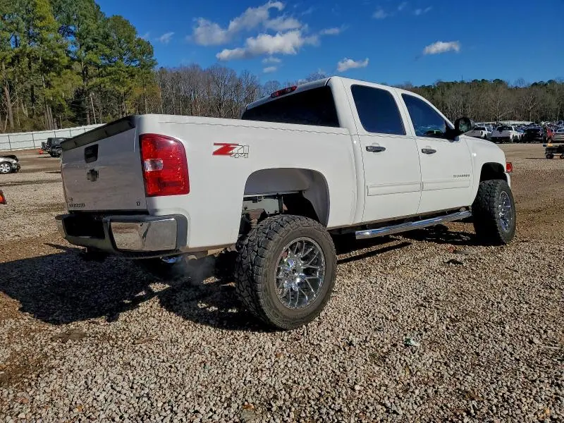 2010 CHEVROLET SILVERADO K1500 LT  
