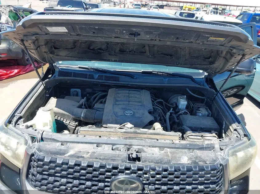 2018 TOYOTA TUNDRA SR 4.6L V8