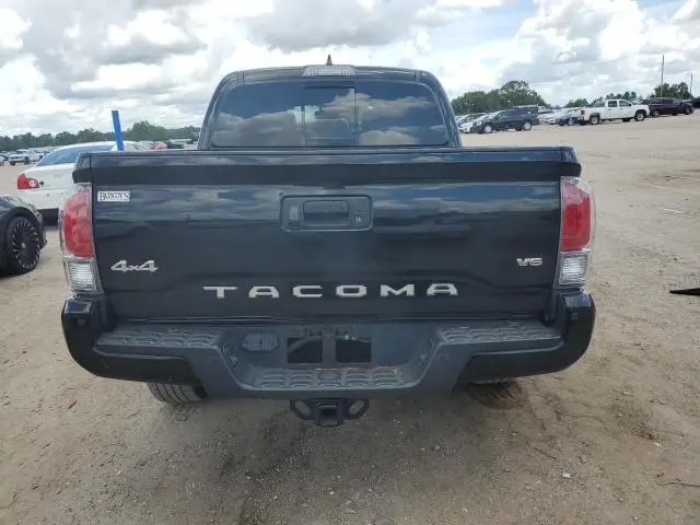 2017 TOYOTA TACOMA DOUBLE CAB  