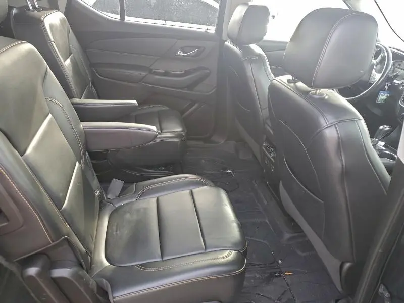 2019 CHEVROLET TRAVERSE LT  