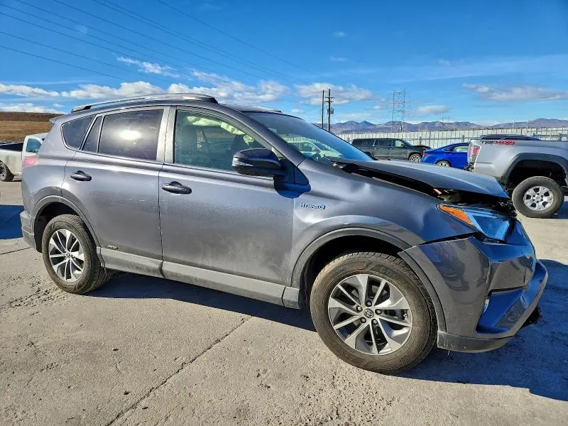 2018 TOYOTA RAV4 HV LE  