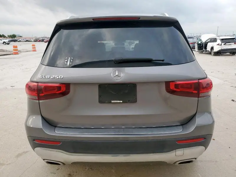 2020 MERCEDES-BENZ GLB 250  