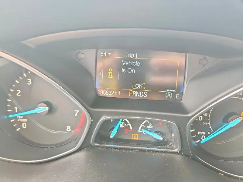 2019 FORD ESCAPE SE  
